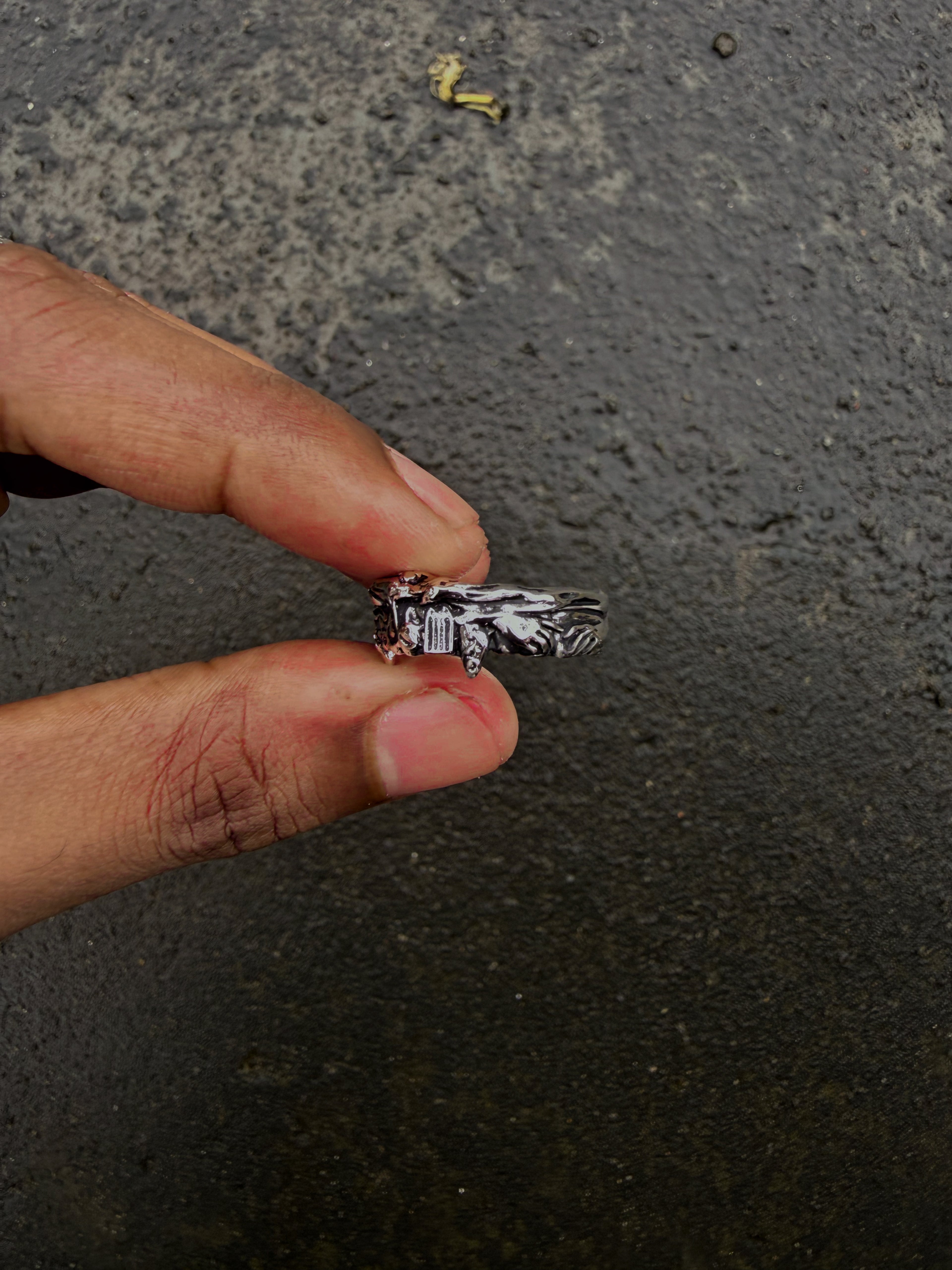 Stain Teeth Grillz ring